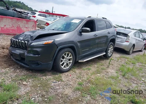 2017 Jeep Cherokee Latitude 4X4 from USA, damaged, VIN 1C4PJMCBXHW587381